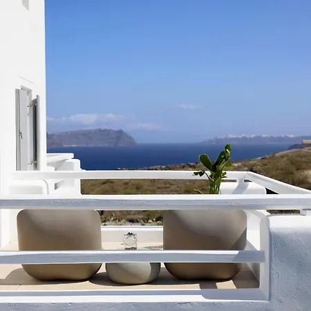 Absolute Paradise Santorini Akrotírion