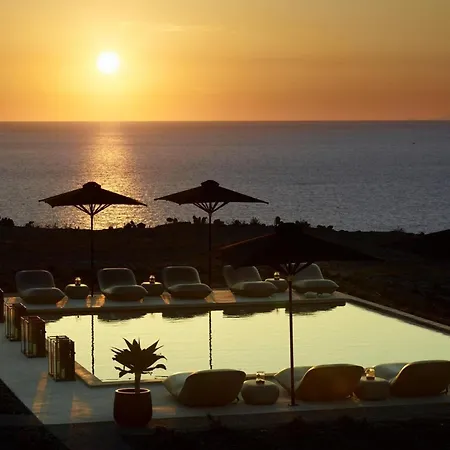 Absolute Paradise Santorini *