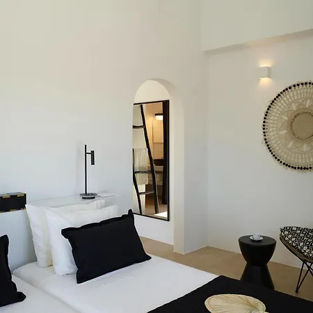 Absolute Paradise Santorini Villa *